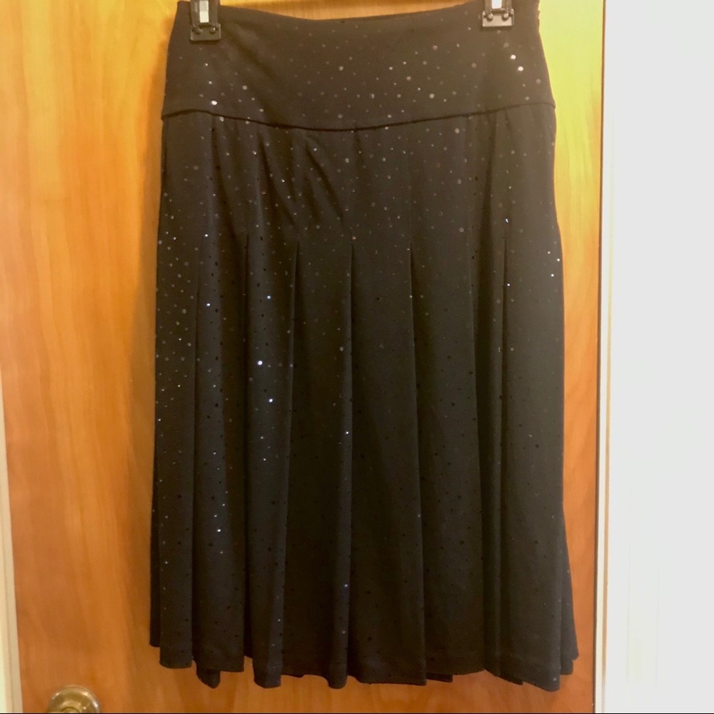 Girls black pleated skirt with sequins